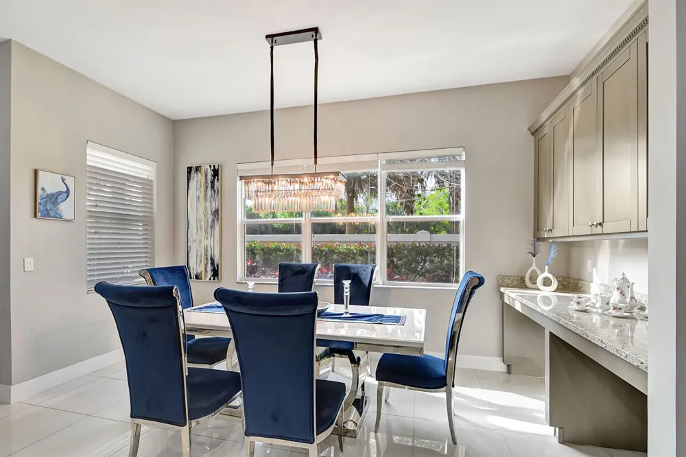 8952 Cypress Grove Lane West Palm Beach, FL 33411