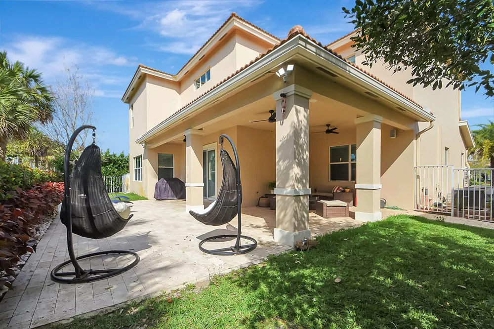 8952 Cypress Grove Lane West Palm Beach, FL 33411
