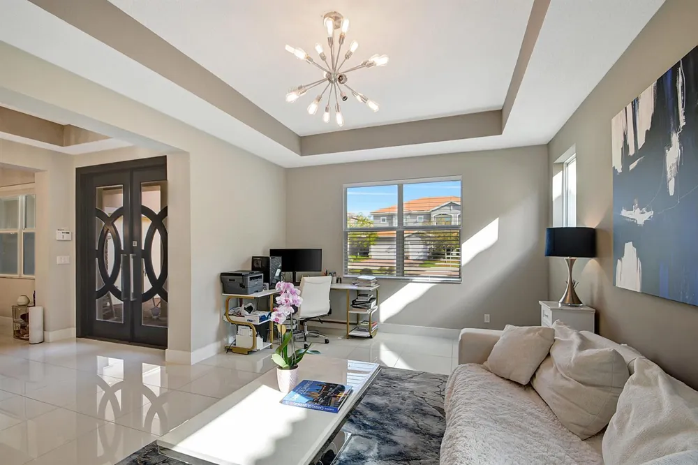 8952 Cypress Grove Lane West Palm Beach, FL 33411