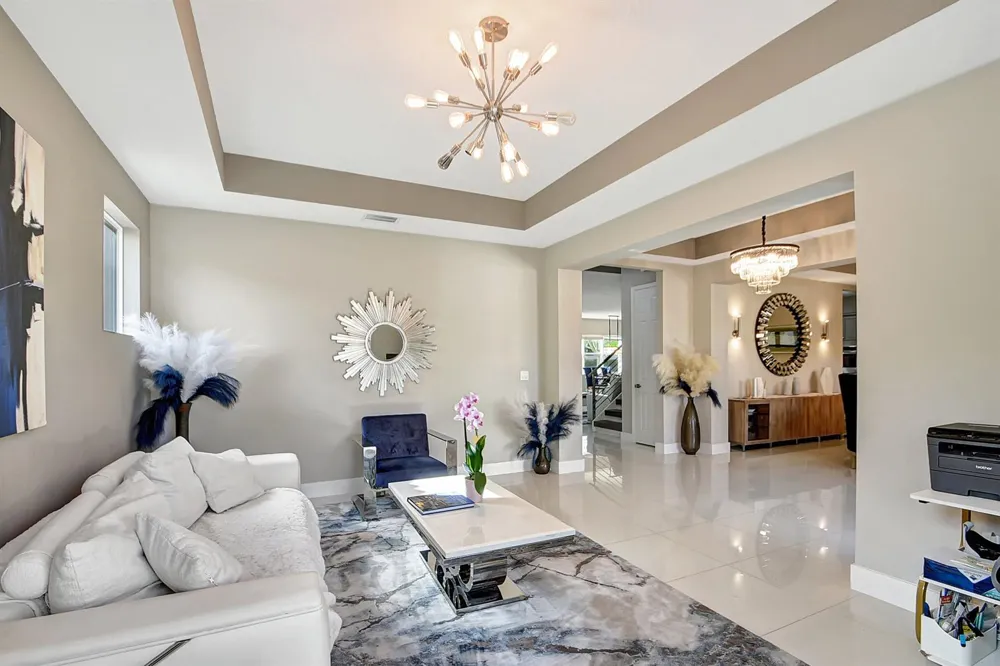 8952 Cypress Grove Lane West Palm Beach, FL 33411