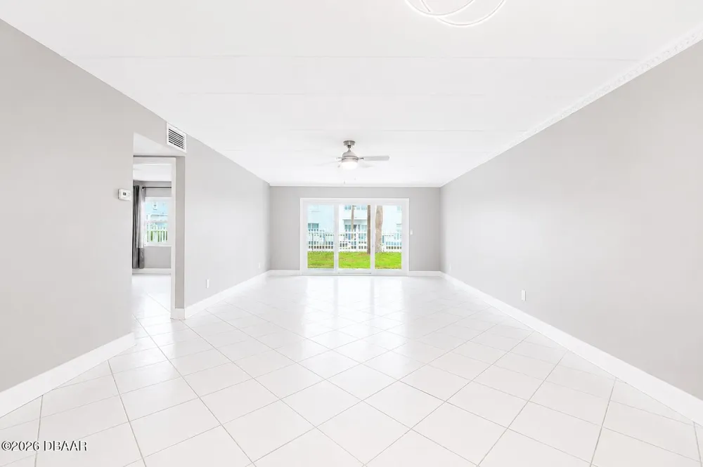 1926 Ocean Shore Boulevard #111 Ormond Beach, FL 32176