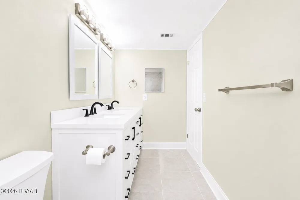 1926 Ocean Shore Boulevard #111 Ormond Beach, FL 32176