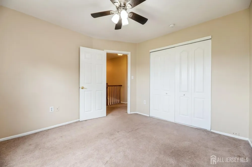 7 Sloop Square Howell, NJ 07228