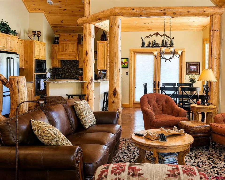 6829 Snead Lane South Fork, CO 81154