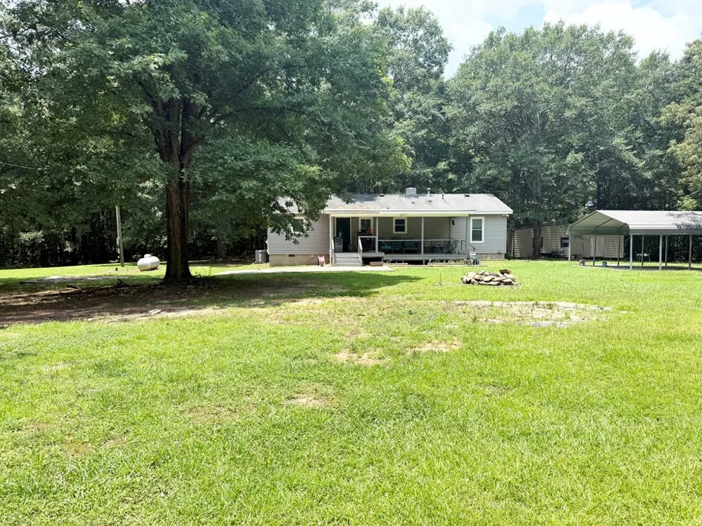 62 Melvin Harris Road Manchester, GA 31816