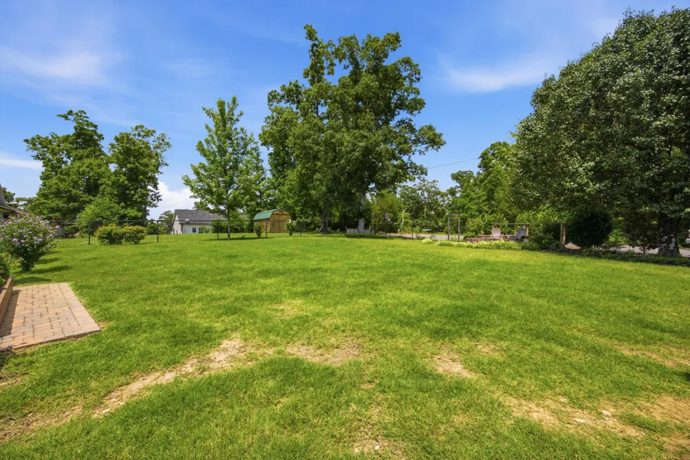 301 Dogwood Lane Fort Oglethorpe, GA 30742
