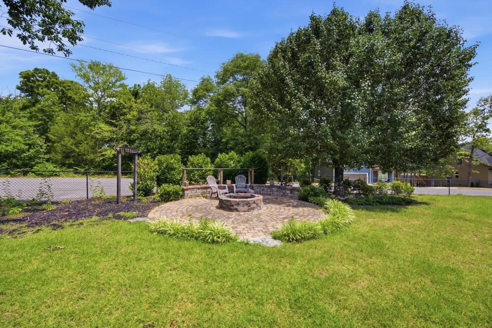 301 Dogwood Lane Fort Oglethorpe, GA 30742