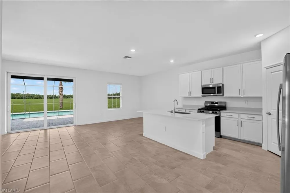 14807 Bluewater Road Babcock Ranch, FL 33982
