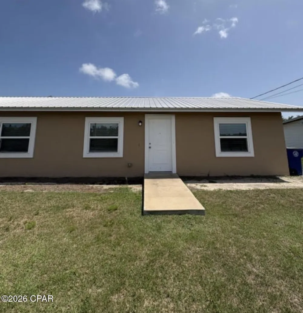 810 E 25th Street Panama City, FL 32405