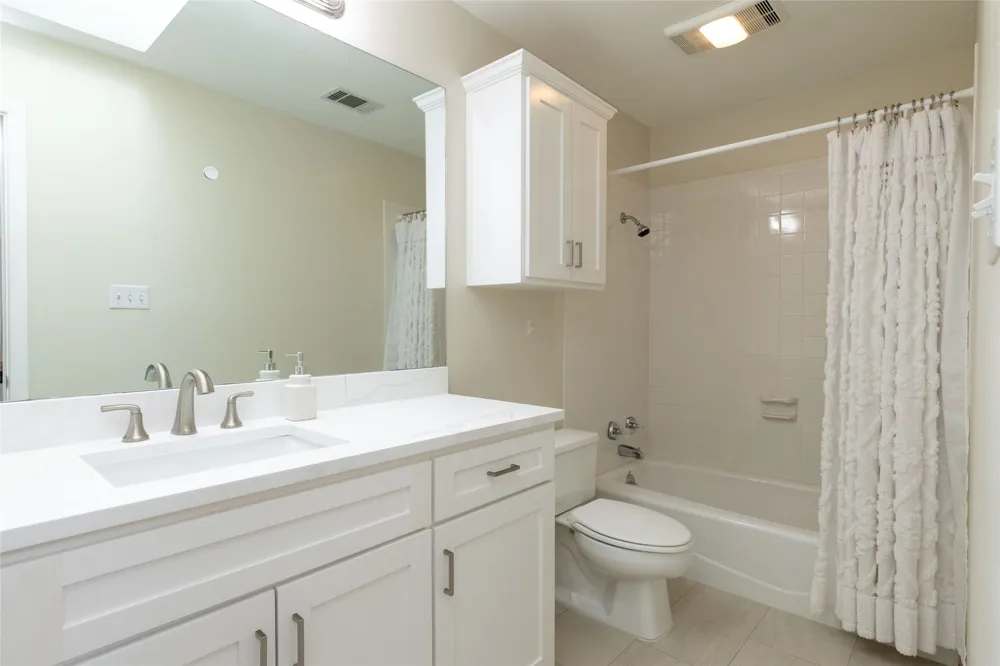 3505 Estates Drive Dalworthington Gardens, TX 76016
