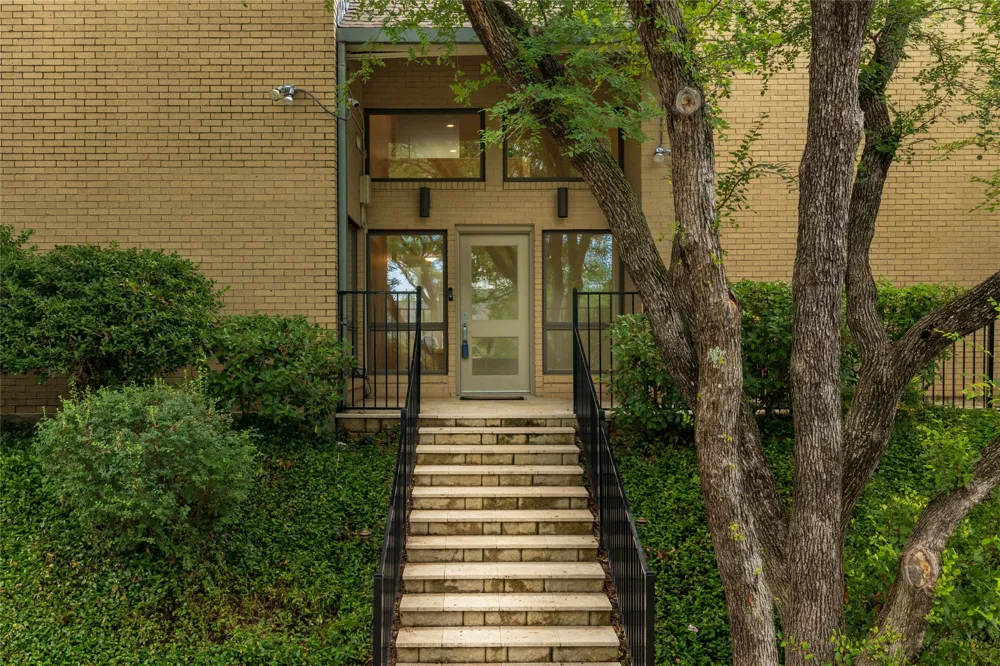 3505 Estates Drive Dalworthington Gardens, TX 76016