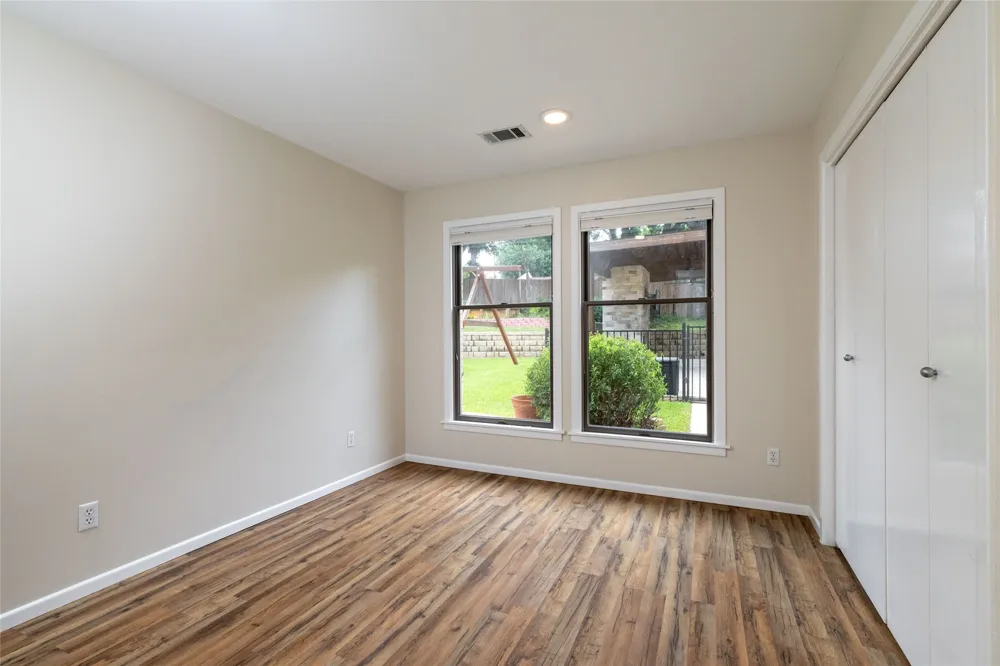 3505 Estates Drive Dalworthington Gardens, TX 76016