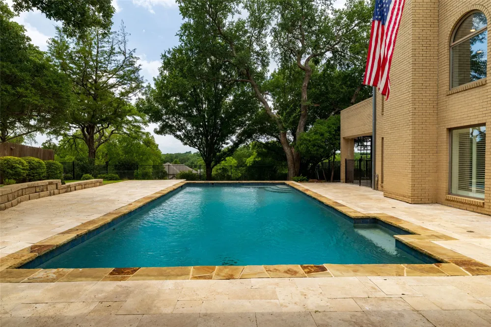 3505 Estates Drive Dalworthington Gardens, TX 76016