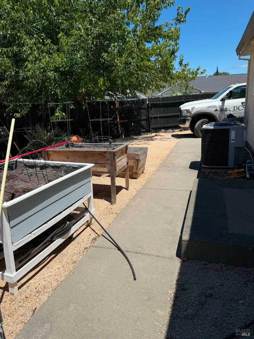 148 Columbia Drive Vacaville, CA 95687