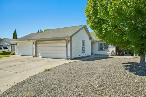 148 Columbia Drive