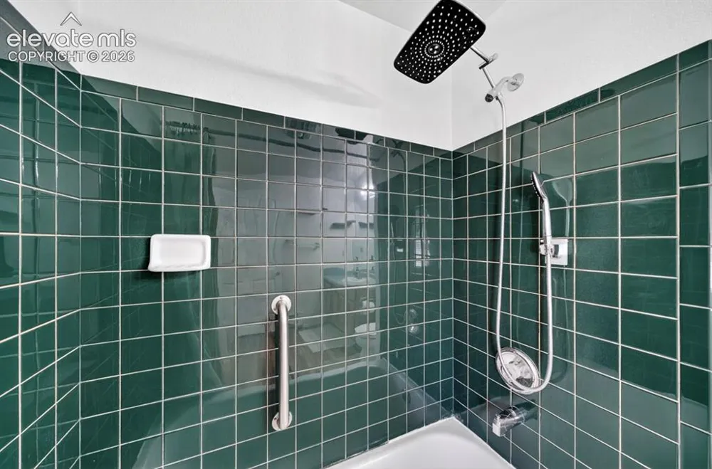 2071 Calle Fontana Fountain, CO 80817