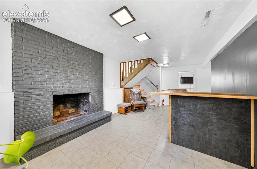 2071 Calle Fontana Fountain, CO 80817
