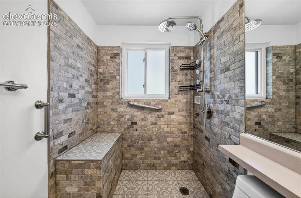 2071 Calle Fontana Fountain, CO 80817