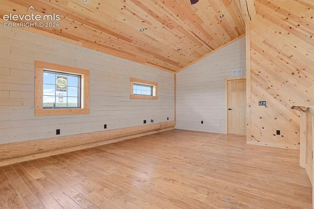 35 Shaw Lane Divide, CO 80814