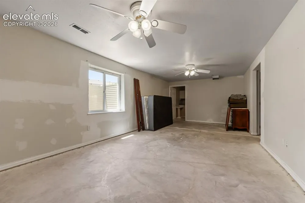 841 S Dogwood Drive Pueblo, CO 81007