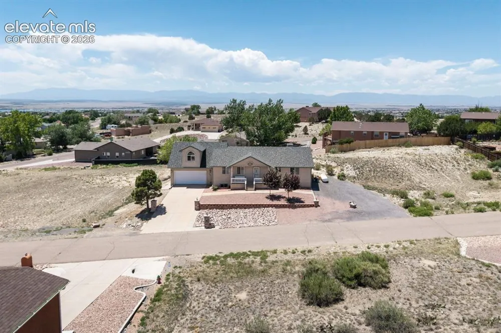 841 S Dogwood Drive Pueblo, CO 81007