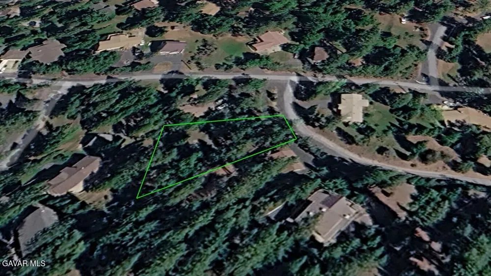12105 Hillhurst Circle Goverland, CA 95321