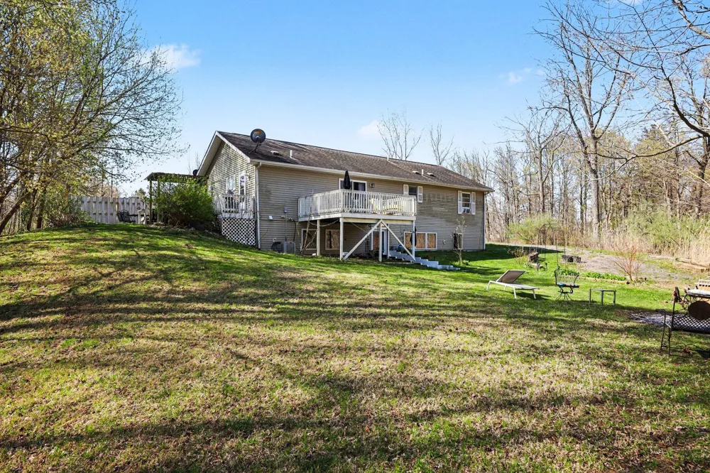 6675 122nd Avenue Fennville, MI 49408