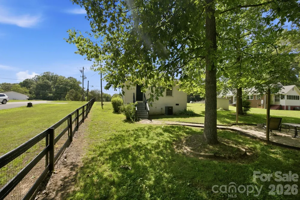 2693 Salem Church Road Lincolnton, NC 28092