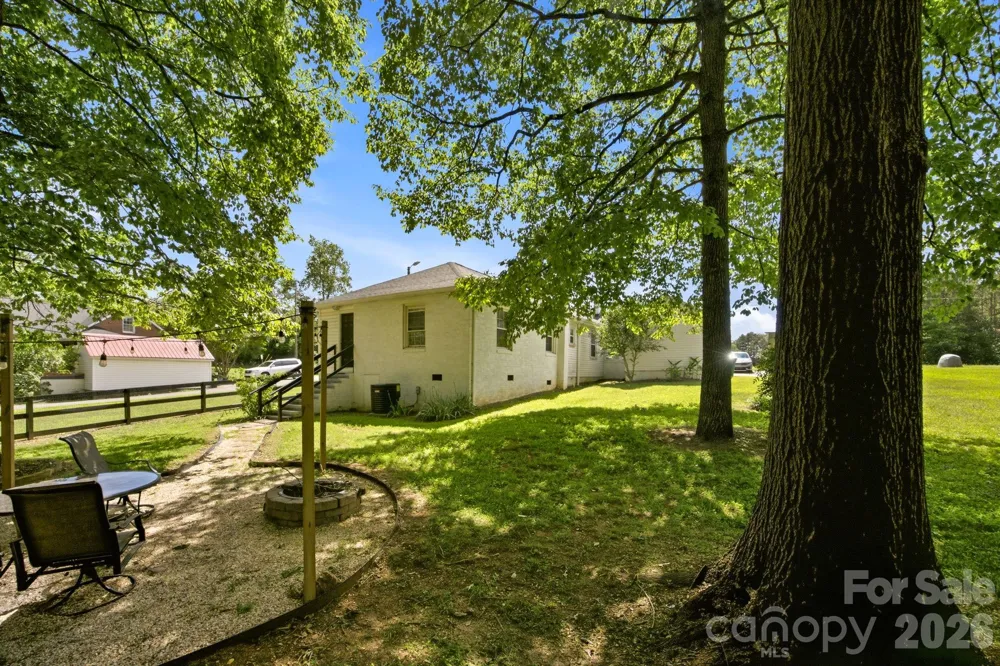 2693 Salem Church Road Lincolnton, NC 28092