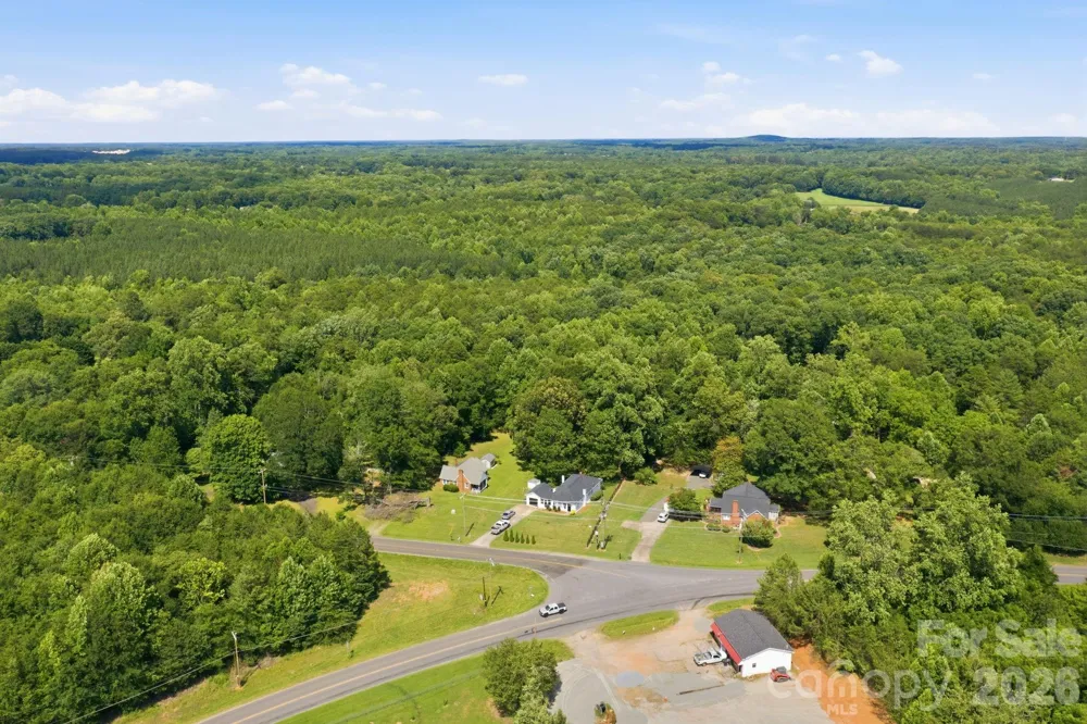 2693 Salem Church Road Lincolnton, NC 28092