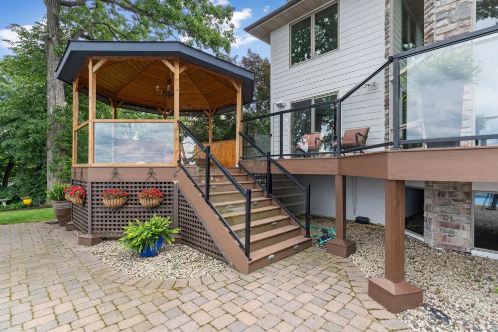 25701 Willow Lane New Prague, MN 56071