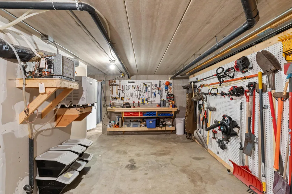 25701 Willow Lane New Prague, MN 56071