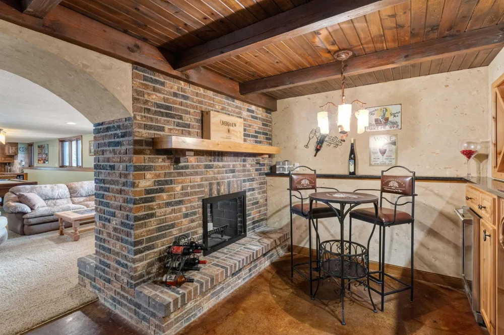 25701 Willow Lane New Prague, MN 56071