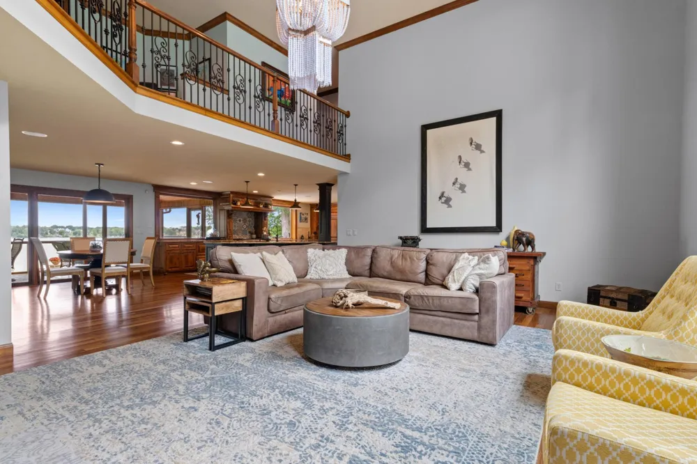 25701 Willow Lane New Prague, MN 56071