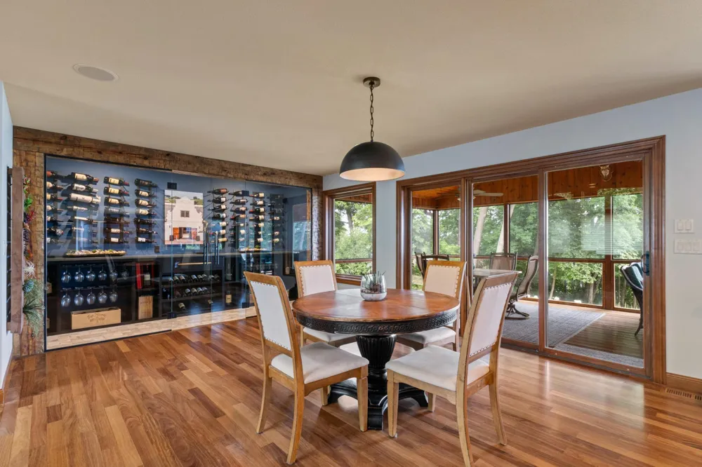 25701 Willow Lane New Prague, MN 56071