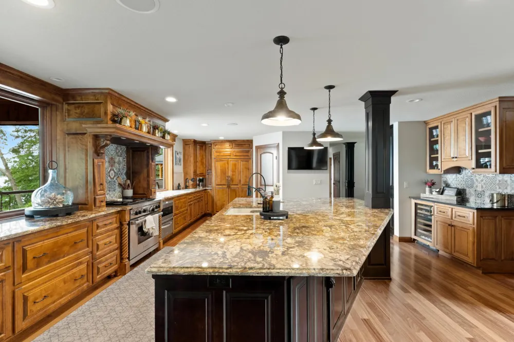 25701 Willow Lane New Prague, MN 56071