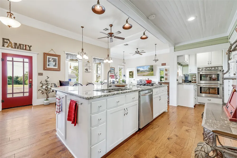 13471 Cedar Valley Road Salado, TX 76571