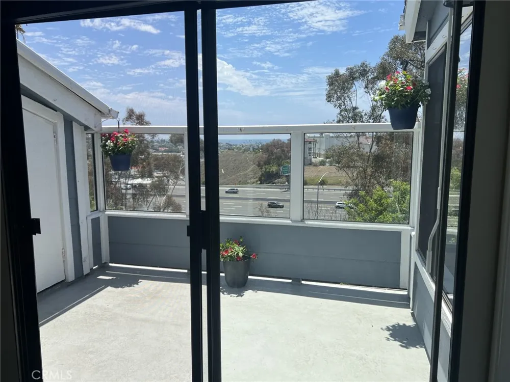 2147 Calle Ola Verde San Clemente, CA 92673