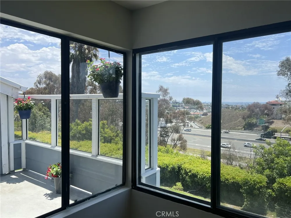 2147 Calle Ola Verde San Clemente, CA 92673