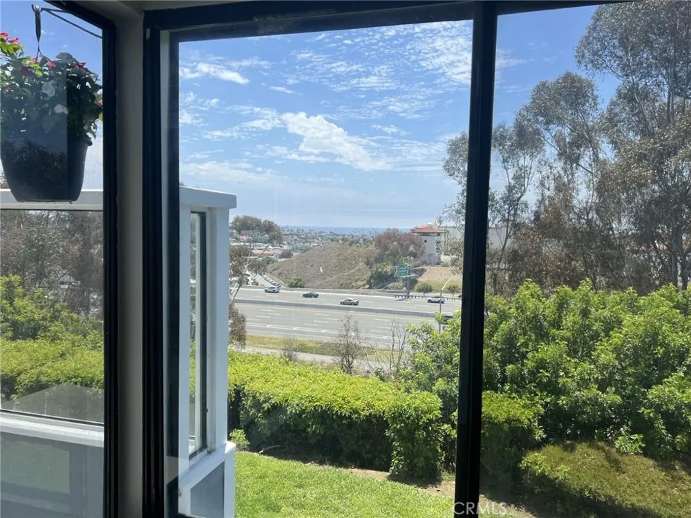 2147 Calle Ola Verde San Clemente, CA 92673