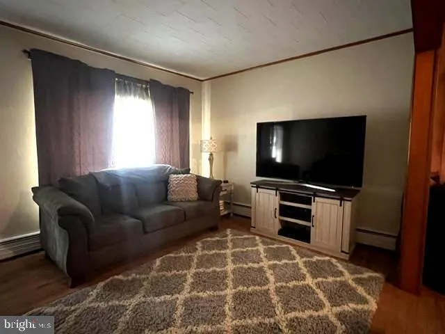 317 CENTRE AVE Schuylkill Haven, PA 17972