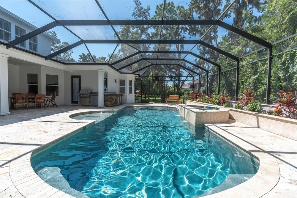 16301 DUNLINDALE DRIVE Lithia, FL 33547