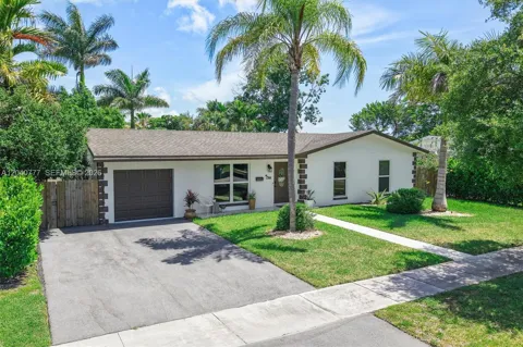 9241 SW 183rd Ter