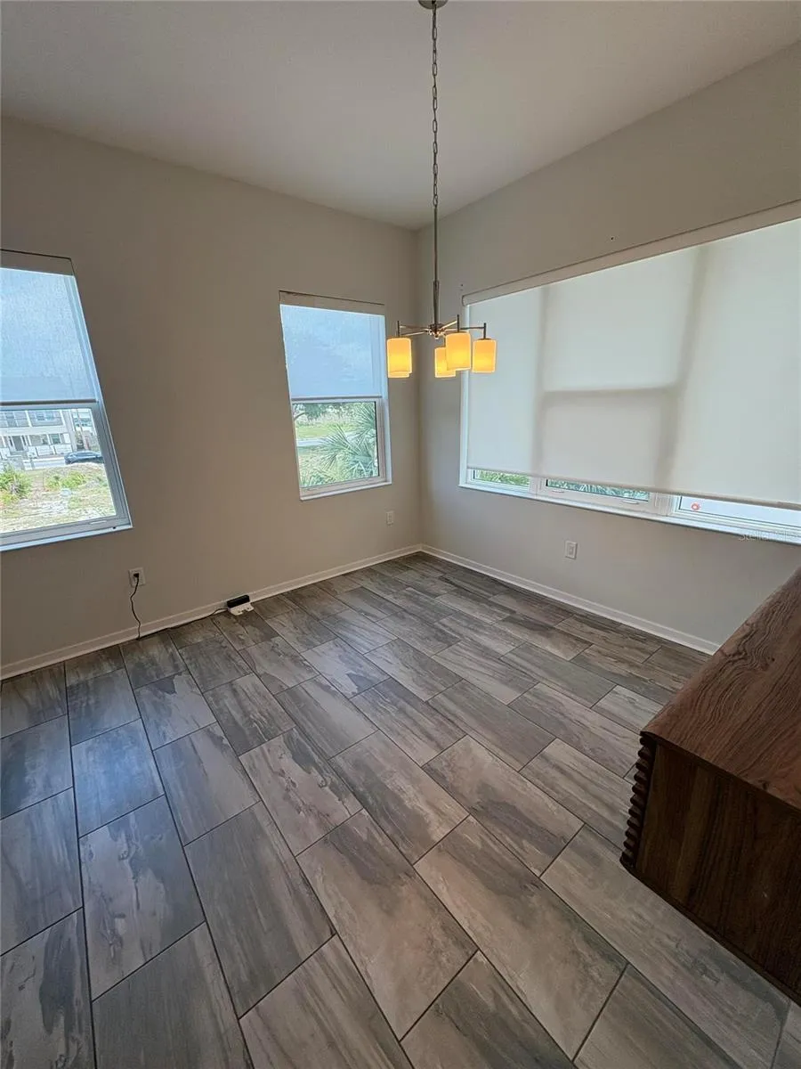 343 8TH STREET St Petersburg, FL 33701