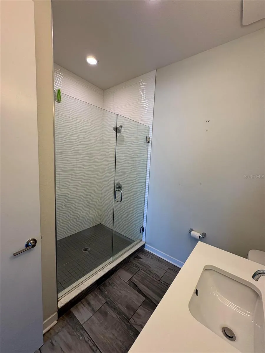 343 8TH STREET St Petersburg, FL 33701