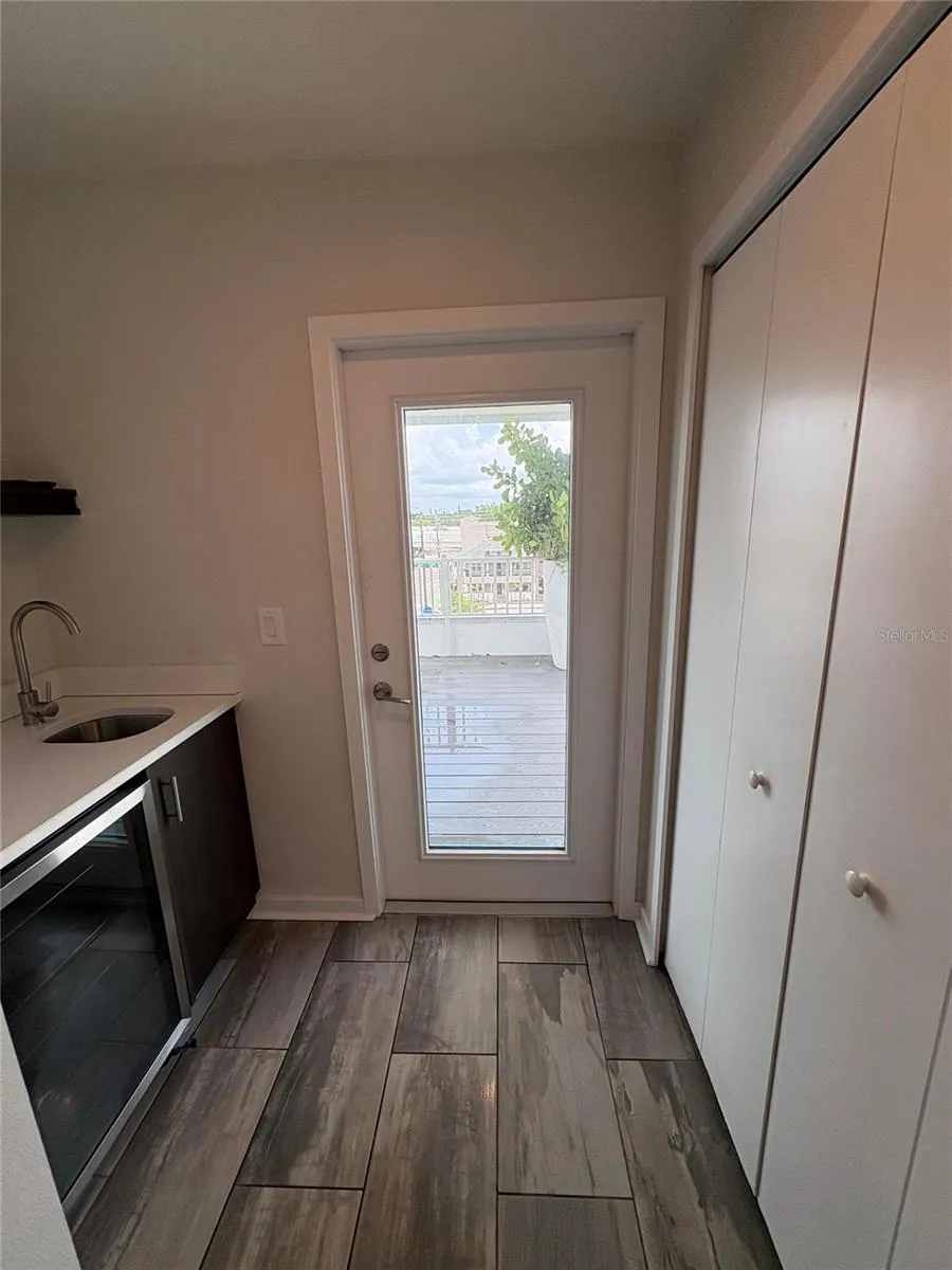 343 8TH STREET St Petersburg, FL 33701