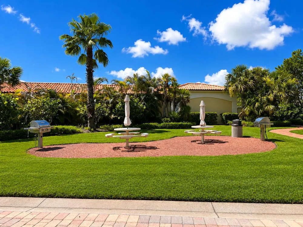 35 Harbour Isle Drive W #202 Fort Pierce, FL 34949