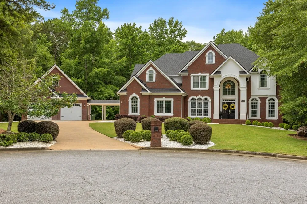 2096 Osprey Cove Drive Columbus, GA 31904