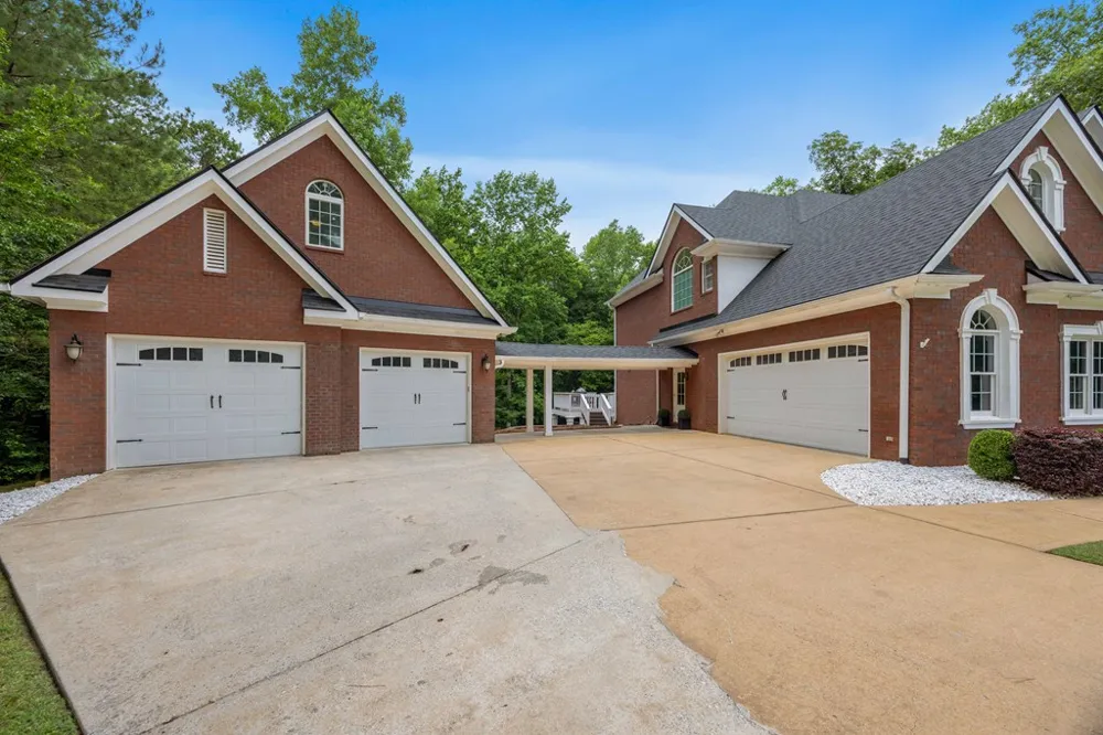 2096 Osprey Cove Drive Columbus, GA 31904