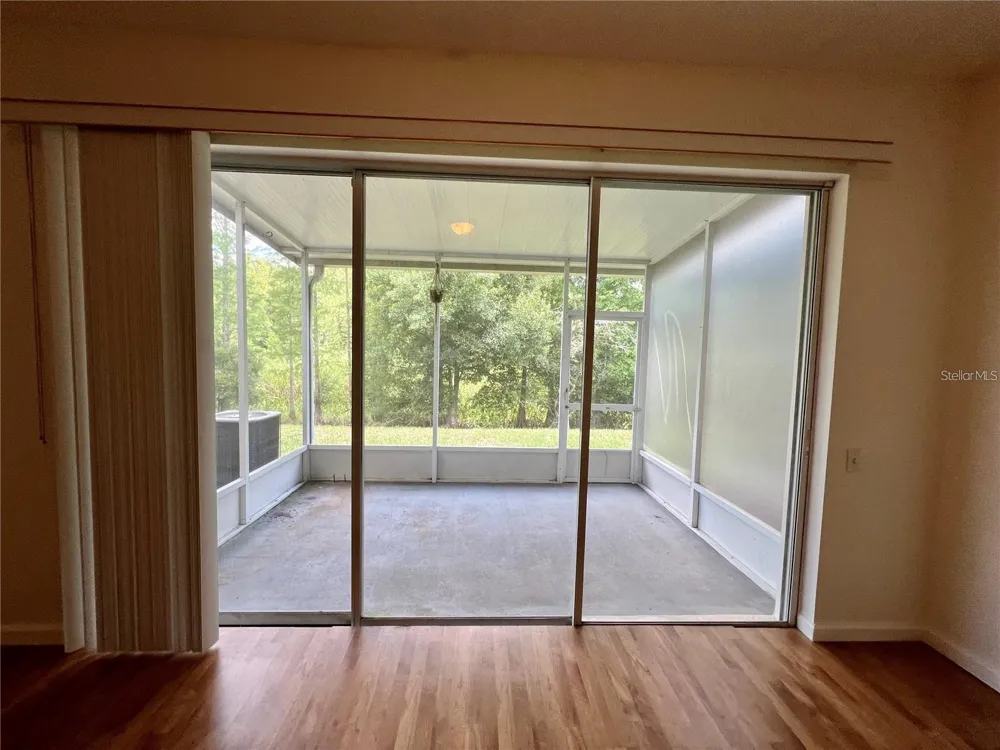 26543 CASTLEVIEW WAY Wesley Chapel, FL 33544